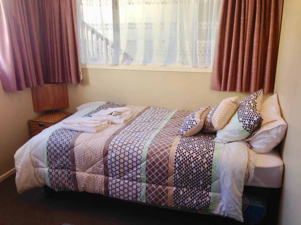 Big & Bright Guest House Dunedin Eksteriør bilde